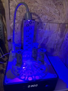 Ny drejeskive til wash and cure men en hjemmelavet uv lampe