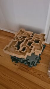 Counter Strike map i str 35x35cm. Tanken er at det skal i glas og ramme. Printtid var 12 timer. Printet i 4 dele.