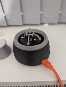 DIY space mouse, printet i PLA. Rotation og zoom fjeder er printet i TPU Credit.